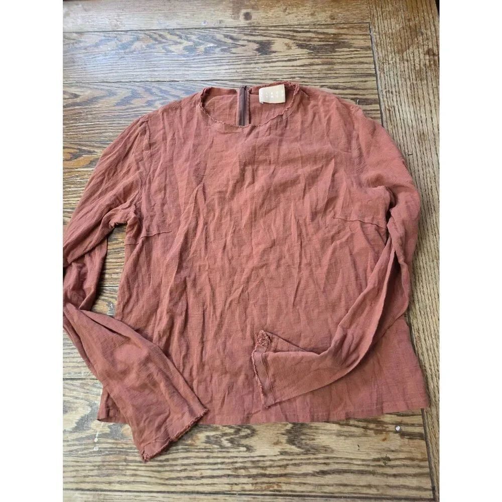 Albus Lumen raw neckline blouse sz 8